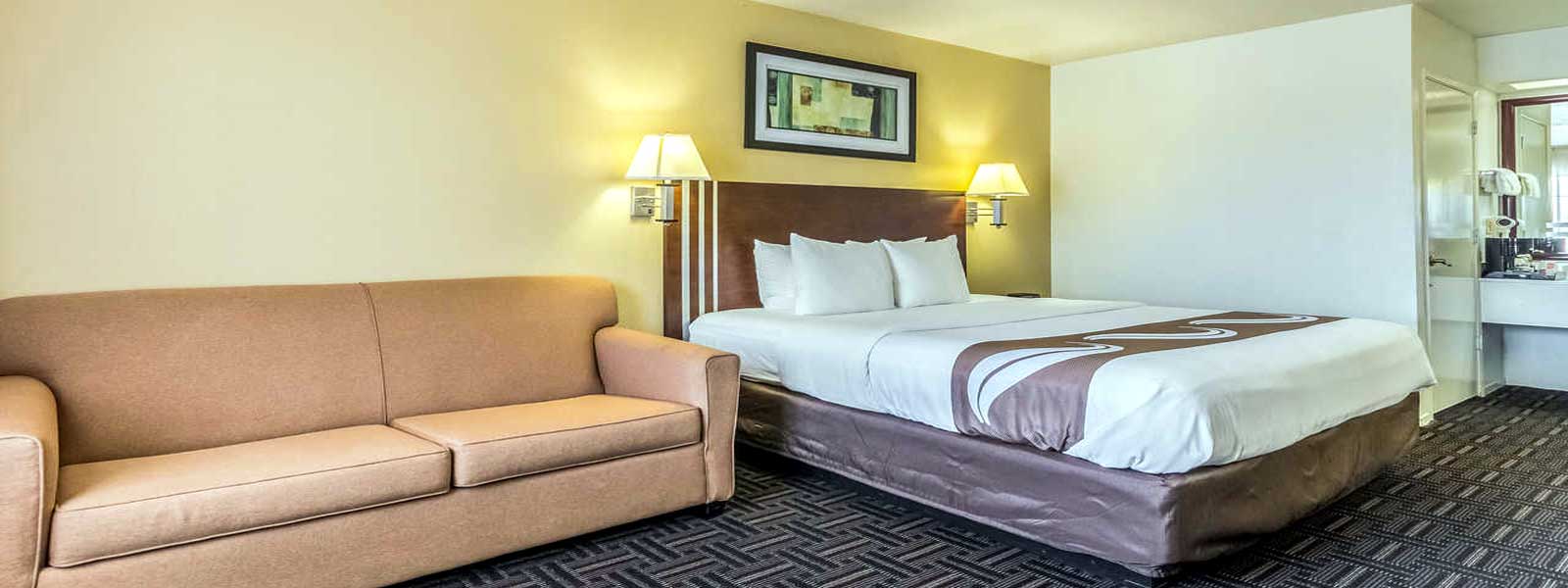 Motels in Fresno Budget Discount 3 Star Rating 